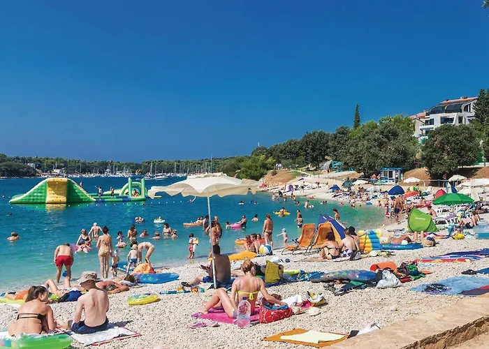 Pet Friendly Apartment In Pula With Wifi