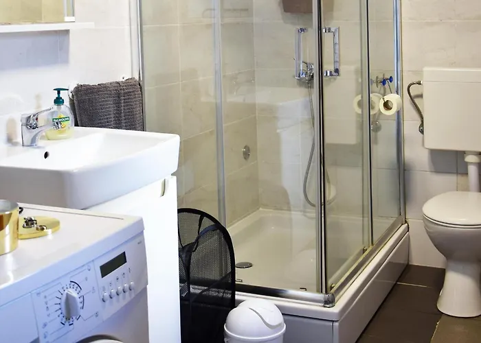Pet Friendly Apartment In Pula With Wifi