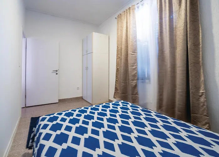 Pet Friendly Apartment In Pula With Wifi