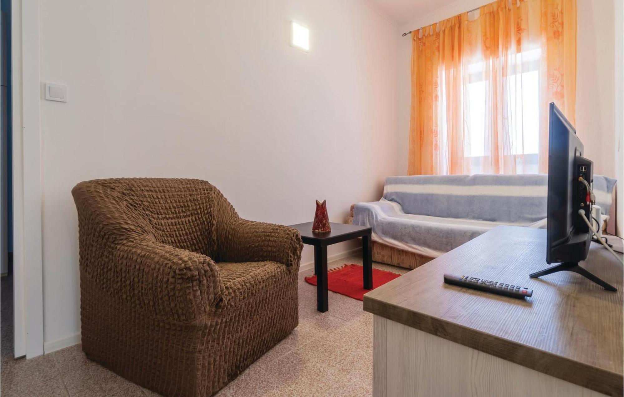 Apartman Pet Friendly In With Wifi Pula
